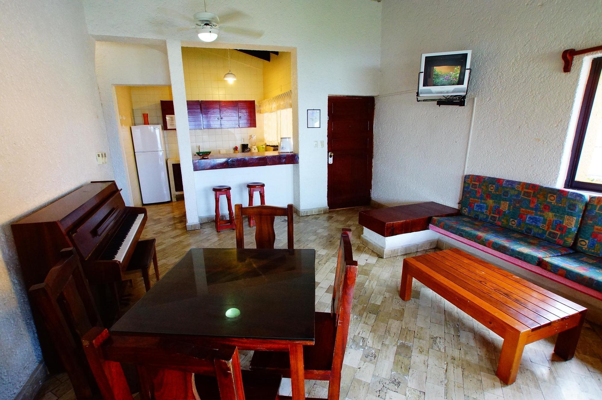 Villas Miramar 锡瓦塔塔内霍 外观 照片